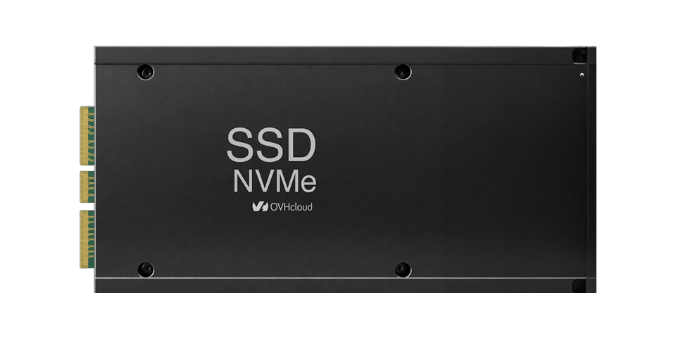 OVHcloud NVMe SSD drive with PCIe connector and aluminum heatspreader